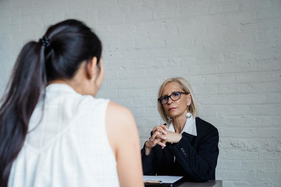 How to Answer "Tell Me About Yourself" for a Account Executive Interview