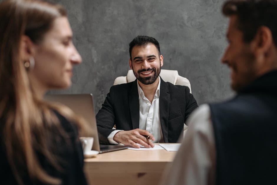 How to Answer "How Do You Manage Stakeholder Expectations" for a Business Analyst Interview